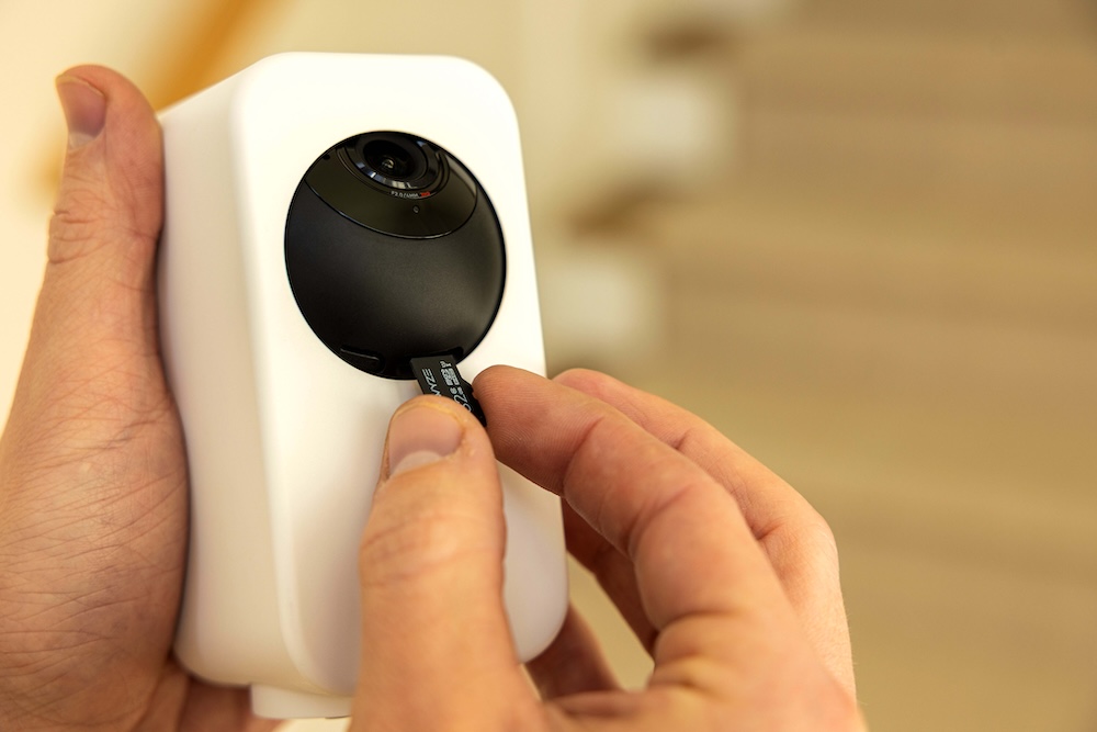 Wyze Indoor Cam Pan MicroSD.jpg
